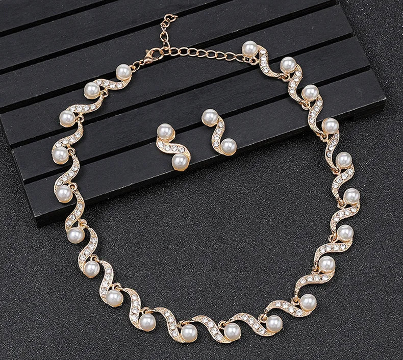 Pearl Necklace Earrings Two-piece Female Wedding Necklace Set Alloy