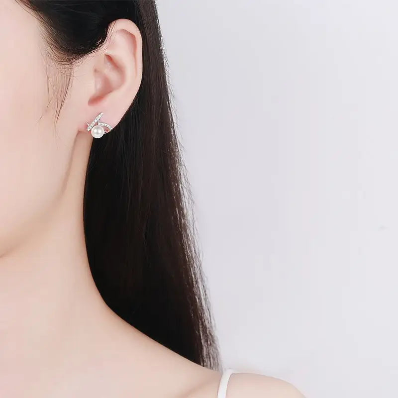 S925 Sterling Silver Heart-shaped Flawless Freshwater 7mm Pearl Moissanite Earrings for Women
