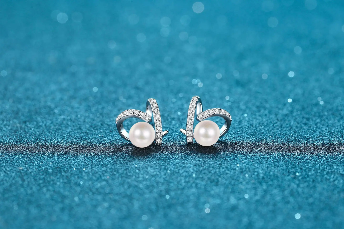 S925 Sterling Silver Heart-shaped Flawless Freshwater 7mm Pearl Moissanite Earrings for Women