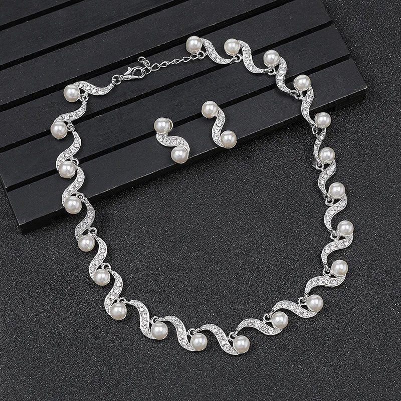 Pearl Necklace Earrings Two-piece Female Wedding Necklace Set Alloy
