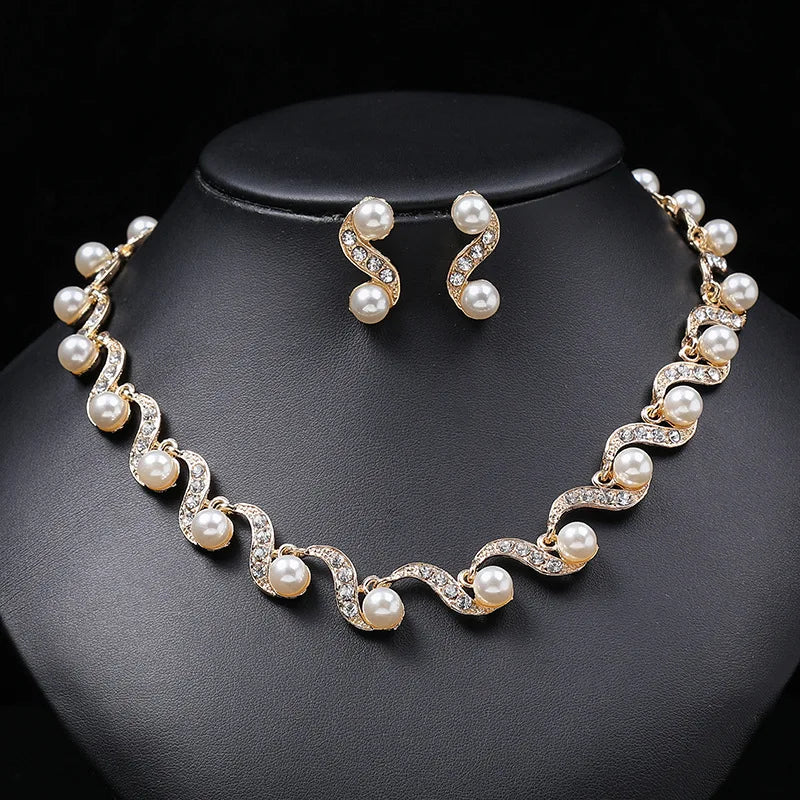 Pearl Necklace Earrings Two-piece Female Wedding Necklace Set Alloy
