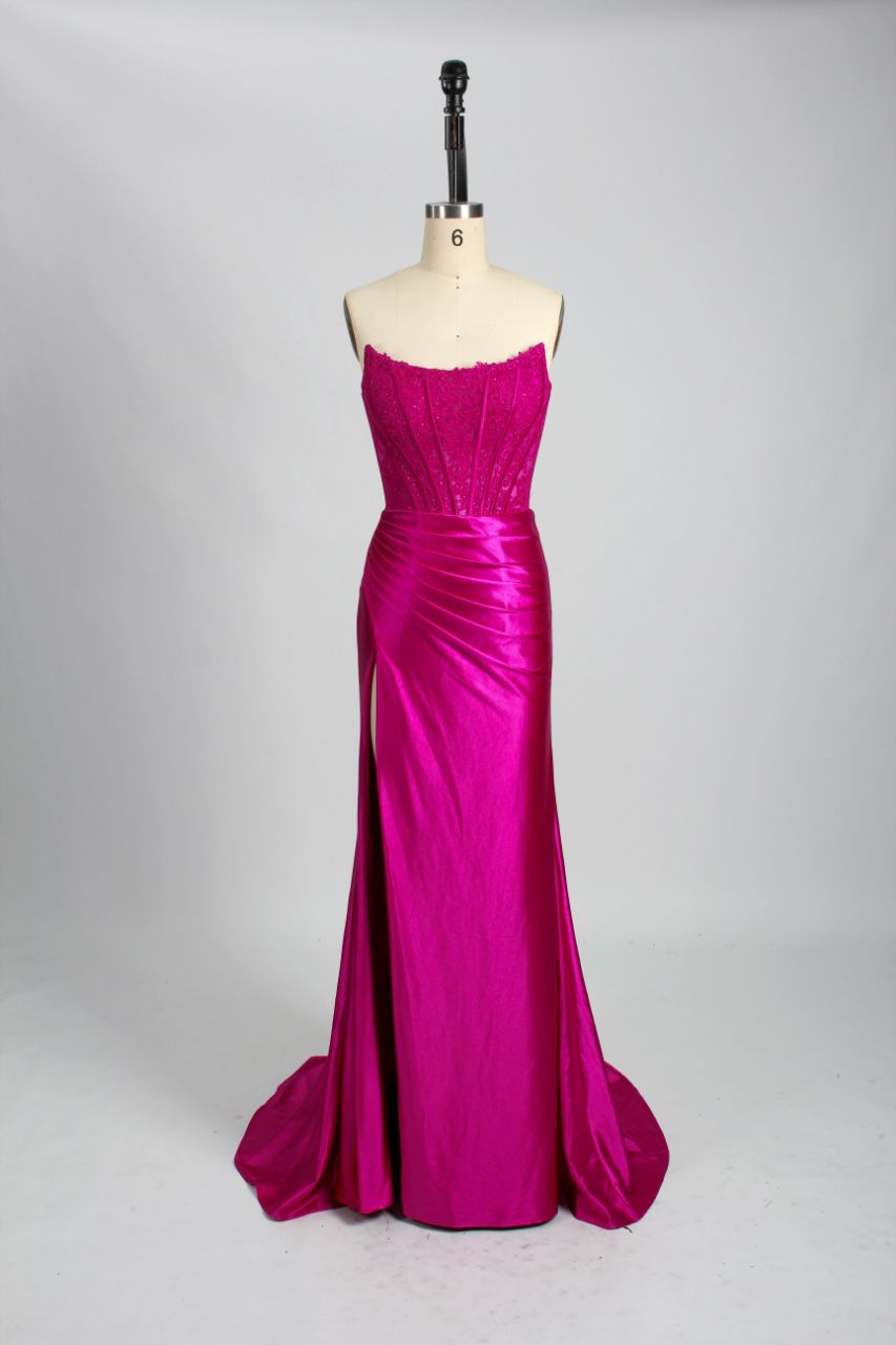 Glamour Lace Mermaid Prom Gown with High Slit - Redefine Elegance