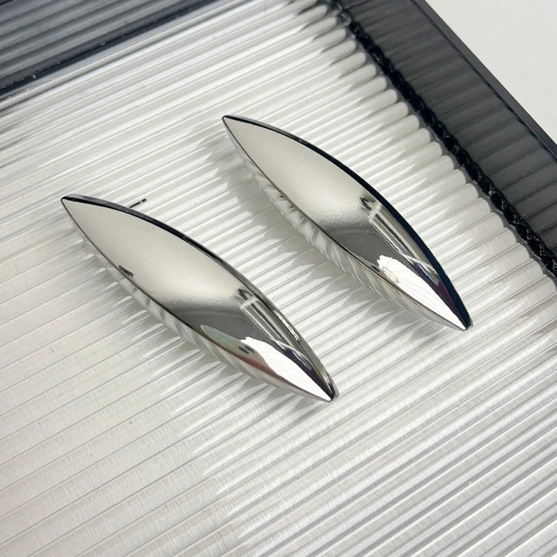 Vintage Exaggerated Metal Conical Smooth Plain Long Stud Earrings for Women Light Luxury Fashion Geometry Earrings Jewelry 2024
