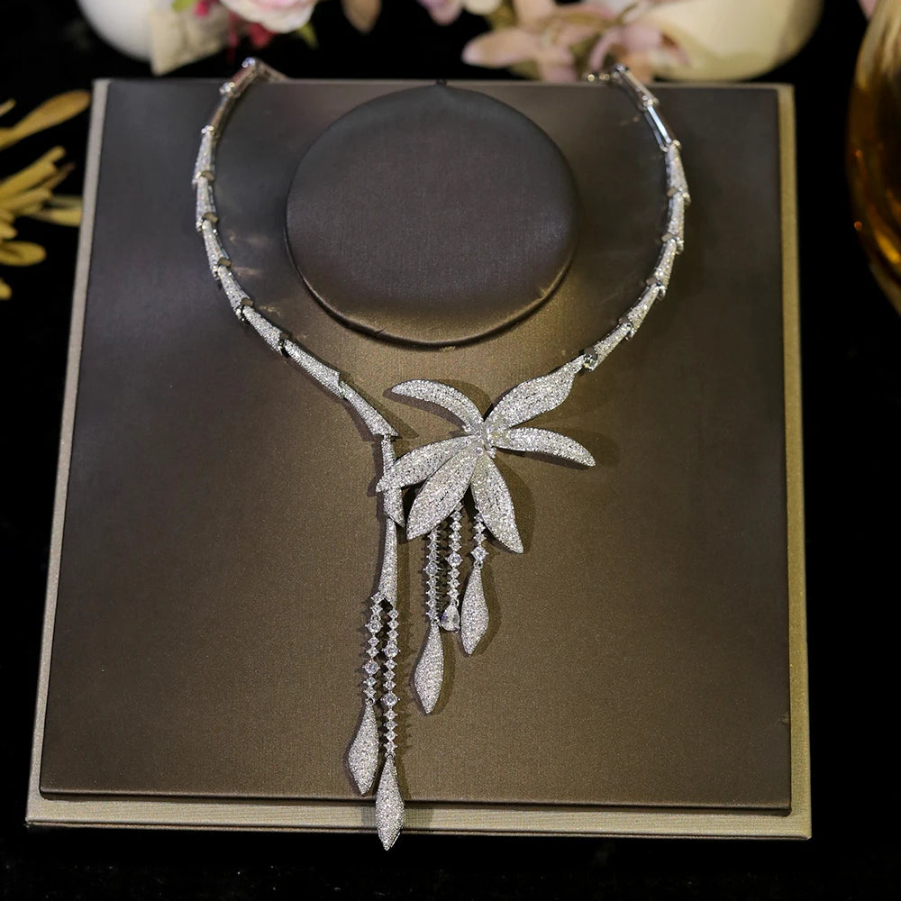 Luxury Wedding Party Zircon Flower Necklace Set Bridal Jewelry Women conjunto collar y pendientes conjuntos femininos elegantes