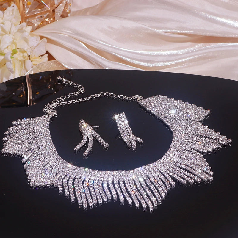 Sparkling Rhinestone Necklace Earrings Set for Women Silver Color Elegant Crystal Choker Necklace Bridal Wedding Jewelry Set