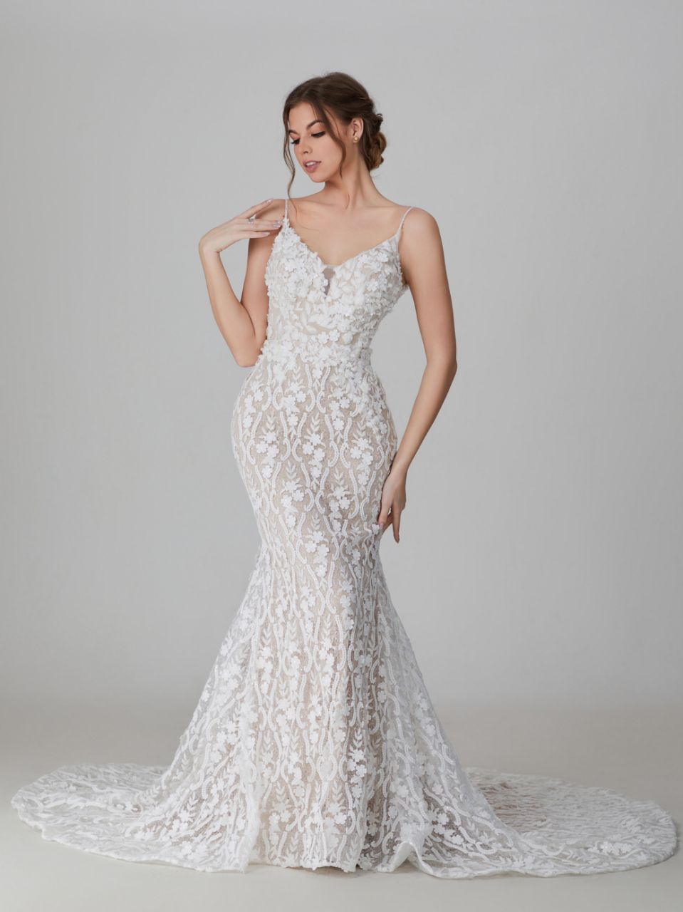 Elegant Spaghetti Straps V-Neck 3D Flowers Mermaid Wedding Dress with Long Train